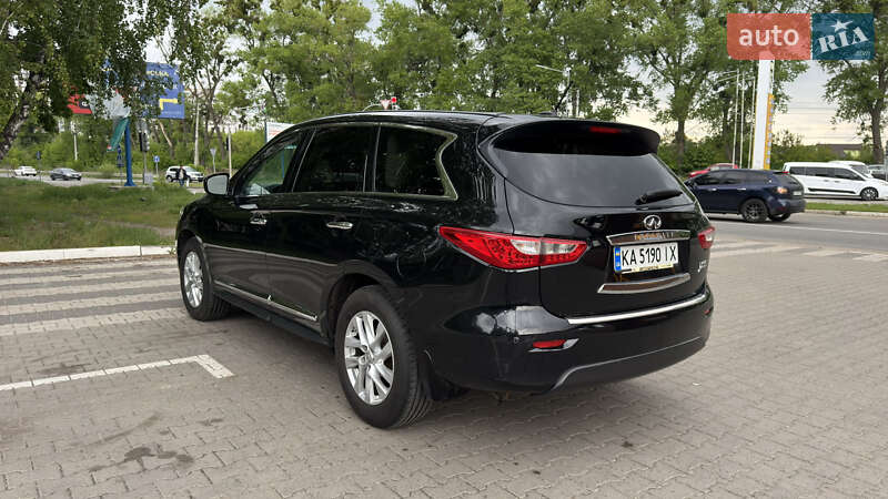 Infiniti Jx35 (2012)
