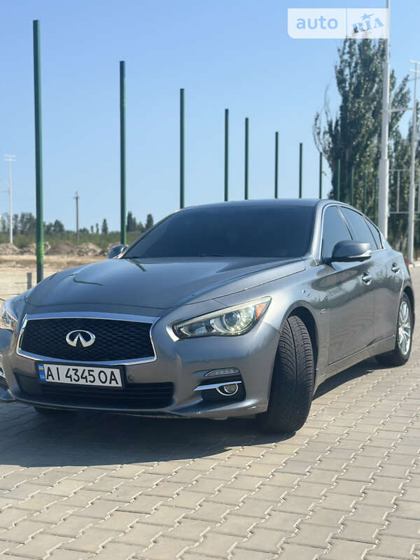 Infiniti Q50 (2016)