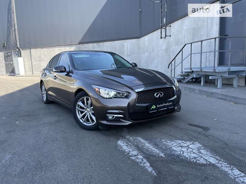 Infiniti Q50 (2016)