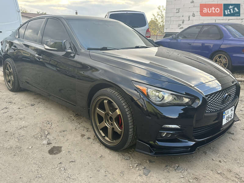 Infiniti Q50 (2016)