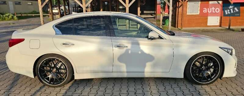 Infiniti Q50 (2017)