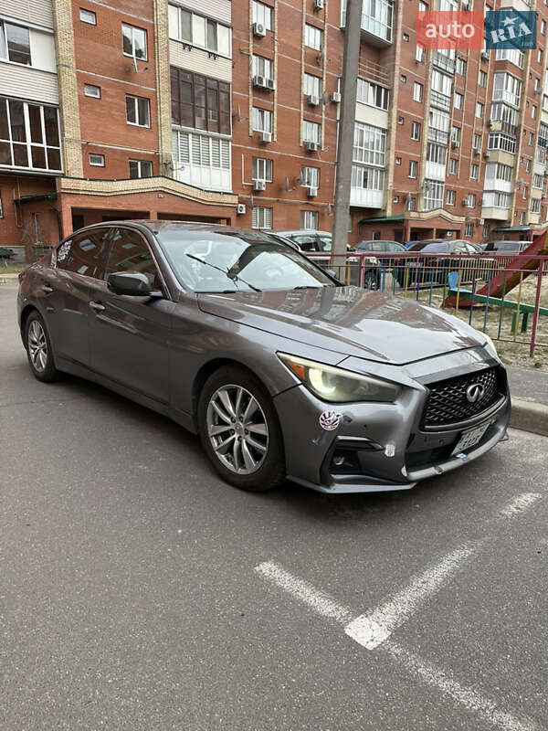 Infiniti Q50 (2015)