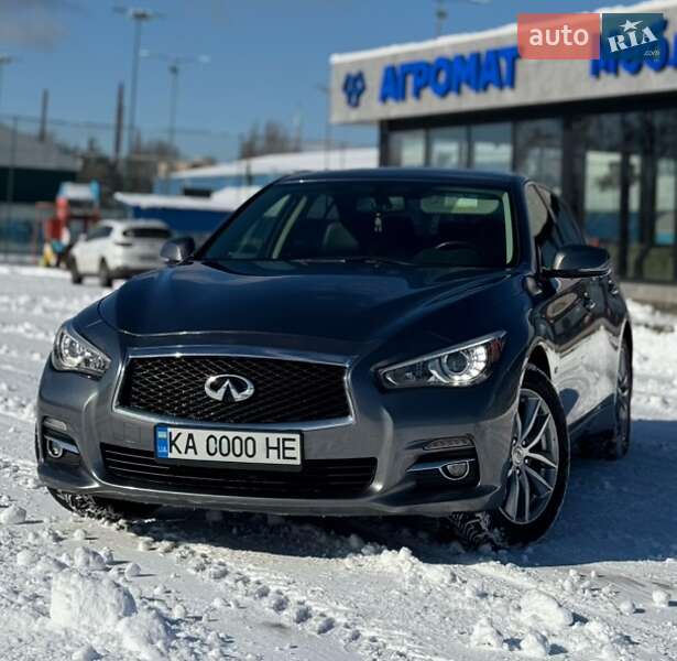 Infiniti Q50 (2016)
