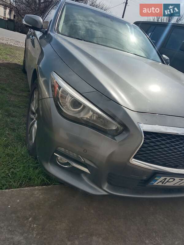 Infiniti Q50 (2016)
