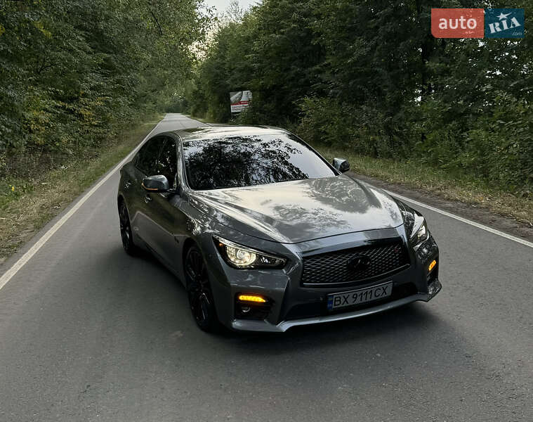 Infiniti Q50 (2016)