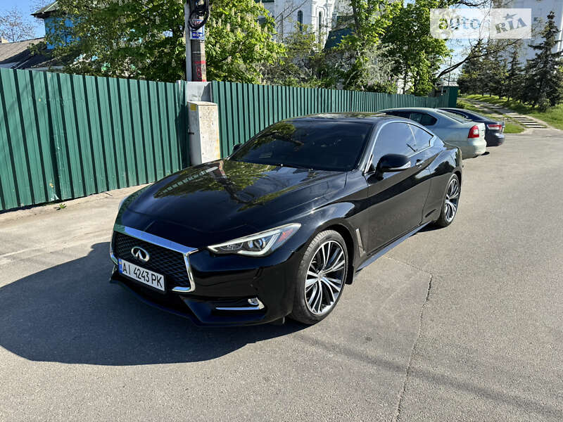 Infiniti Q60 (2016)