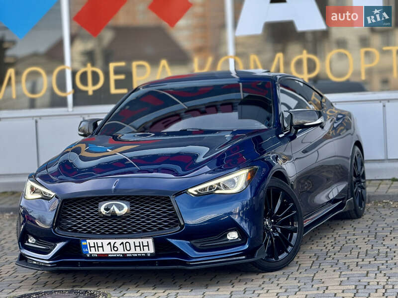 Infiniti Q60 (2017)