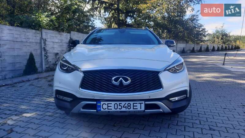 Infiniti Qx30 (2017)