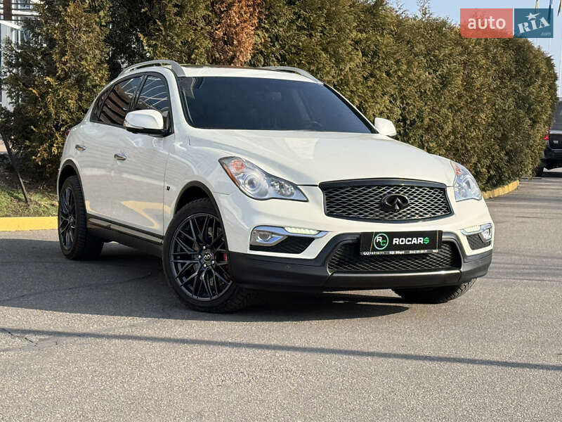 Infiniti Qx50 (2016)