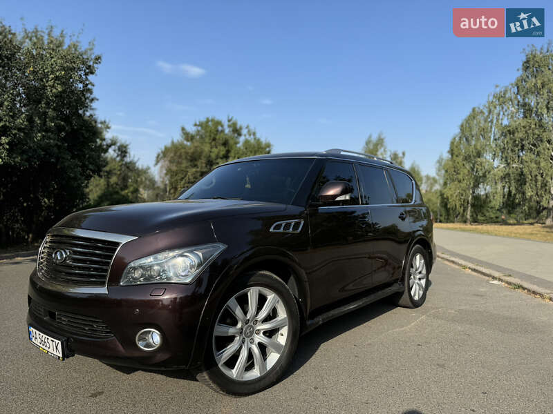 Infiniti Qx56 (2010)