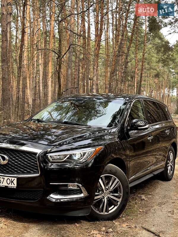Infiniti Qx60 (2019)
