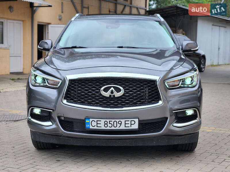 Infiniti Qx60 (2020)