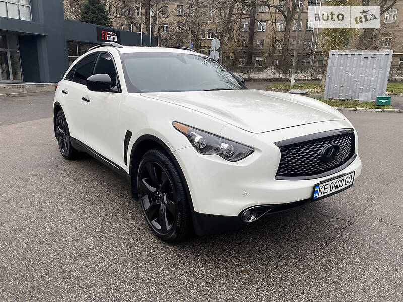 Infiniti Qx70 (2016)