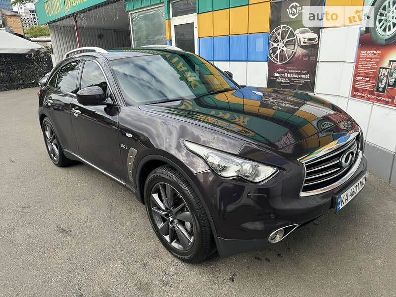 Infiniti Qx70 (2013)
