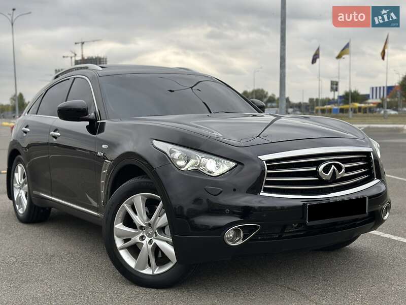 Infiniti Qx70 (2016)