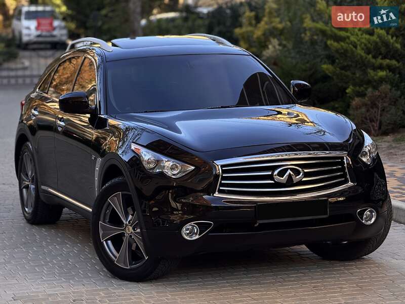 Infiniti Qx70 (2015)