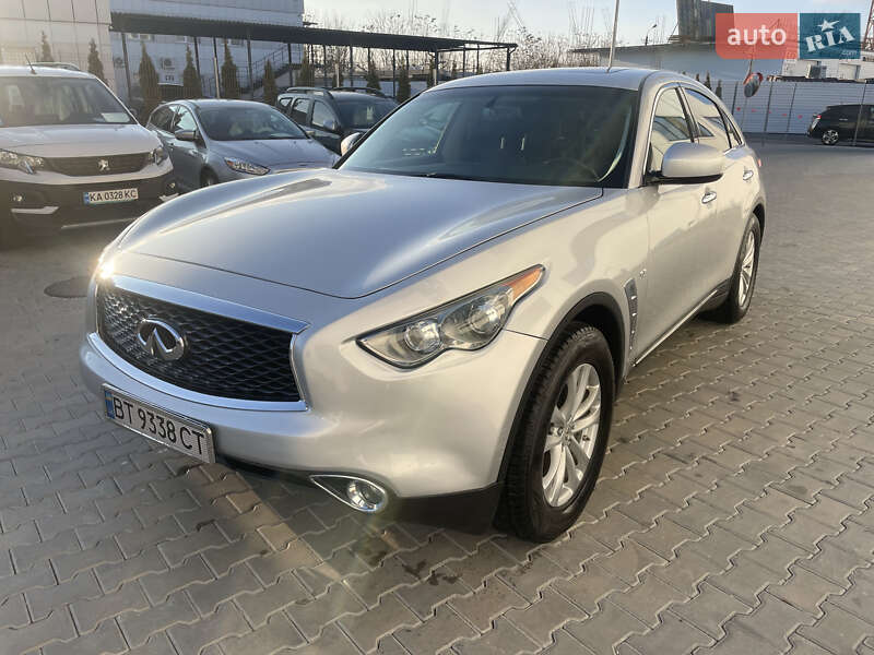 Infiniti Qx70 (2017)