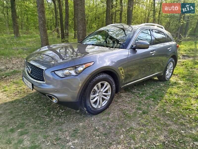 Infiniti Qx70 (2015)