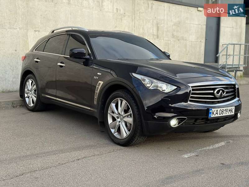 Infiniti Qx70 (2016)