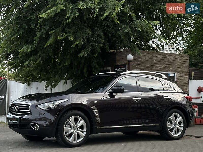 Infiniti Qx70 (2013)