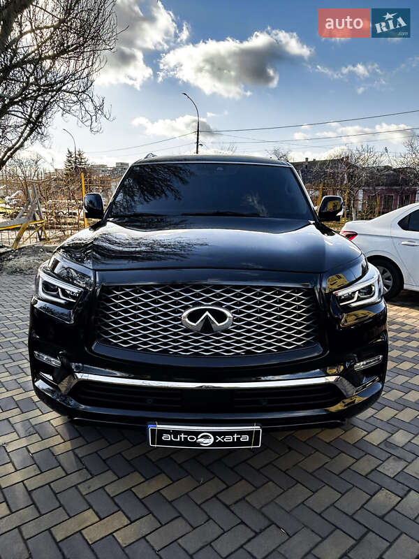 Infiniti Qx80 (2019)