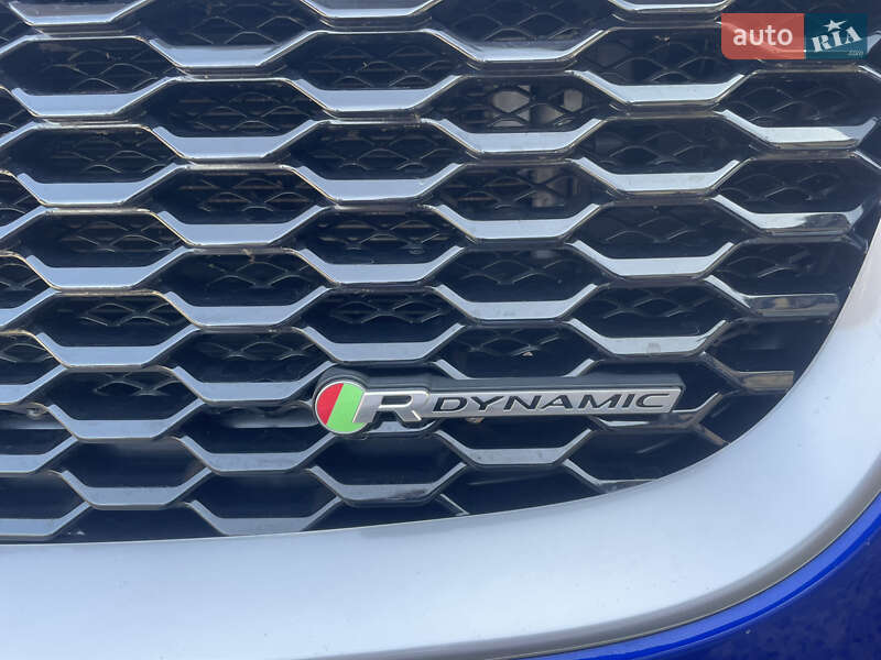 Jaguar E-pace (2019)
