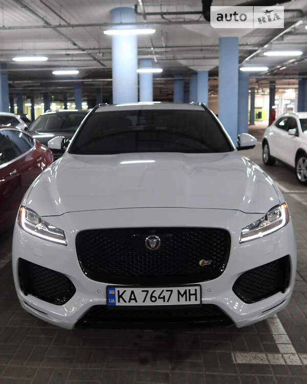 Jaguar F-pace (2020)