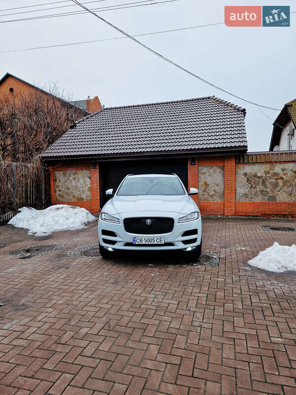 Jaguar F-pace (2016)