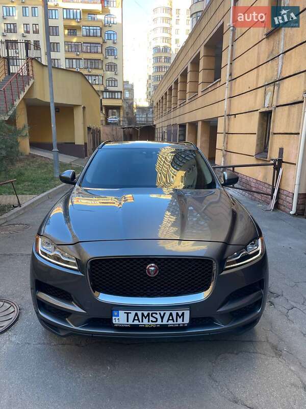 Jaguar F-pace (2017)