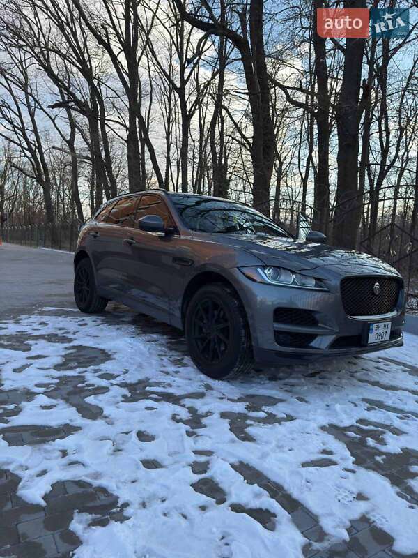 Jaguar F-pace (2016)