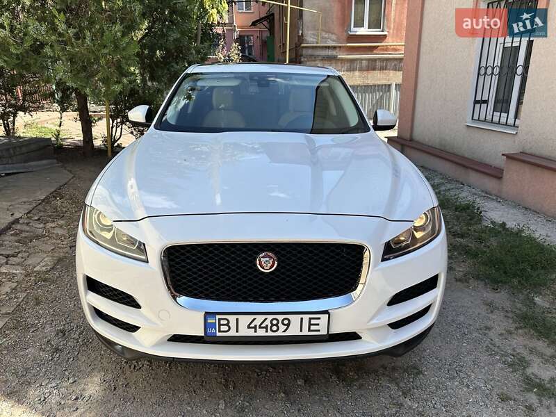 Jaguar F-pace (2017)