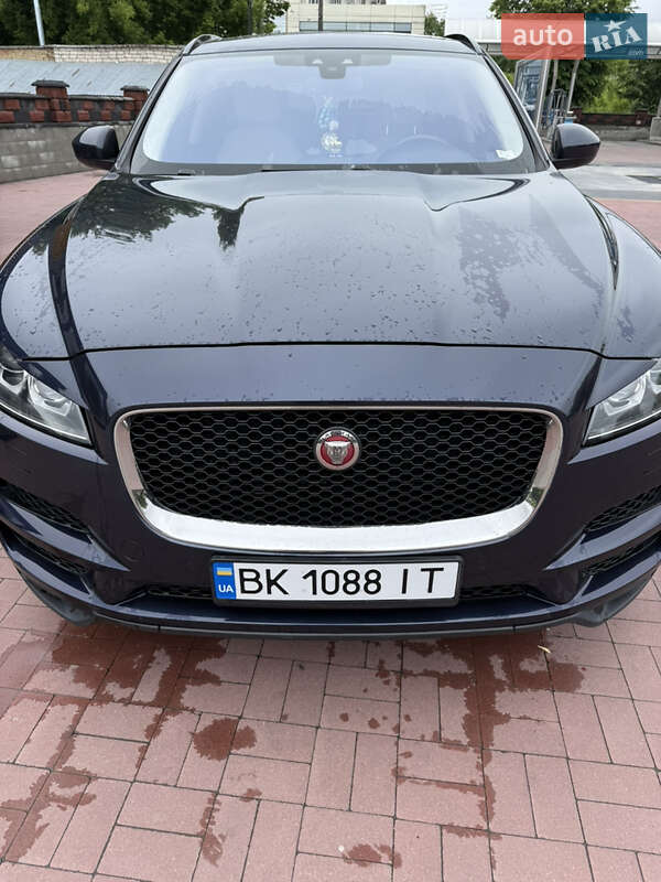 Jaguar F-pace (2017)