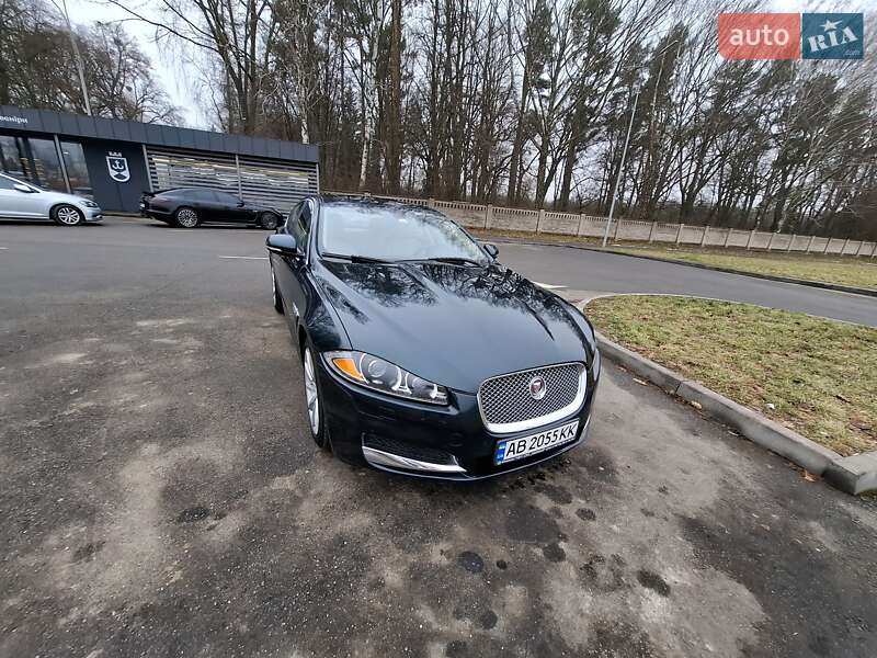 Jaguar Xf (2014)