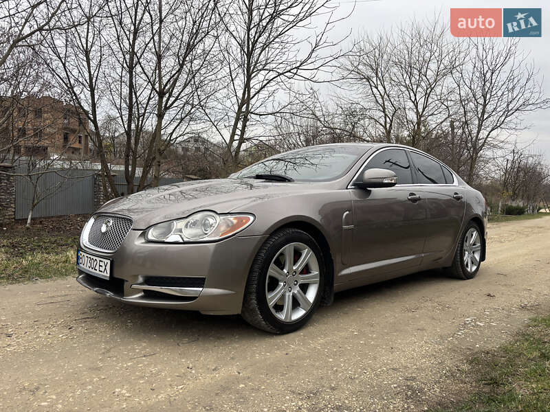 Jaguar Xf (2008)
