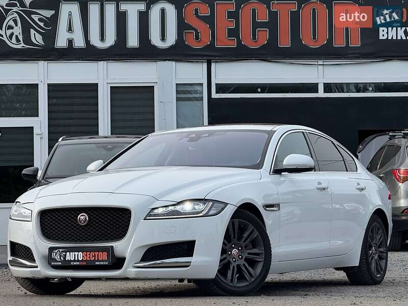Jaguar Xf (2017)
