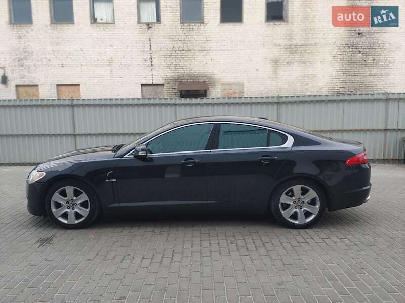 Jaguar Xf (2008)