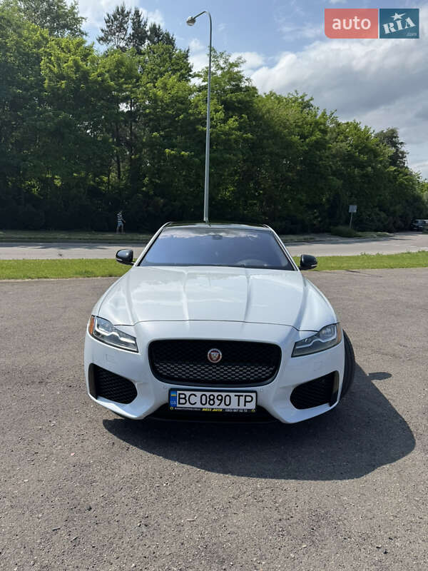 Jaguar Xf (2016)