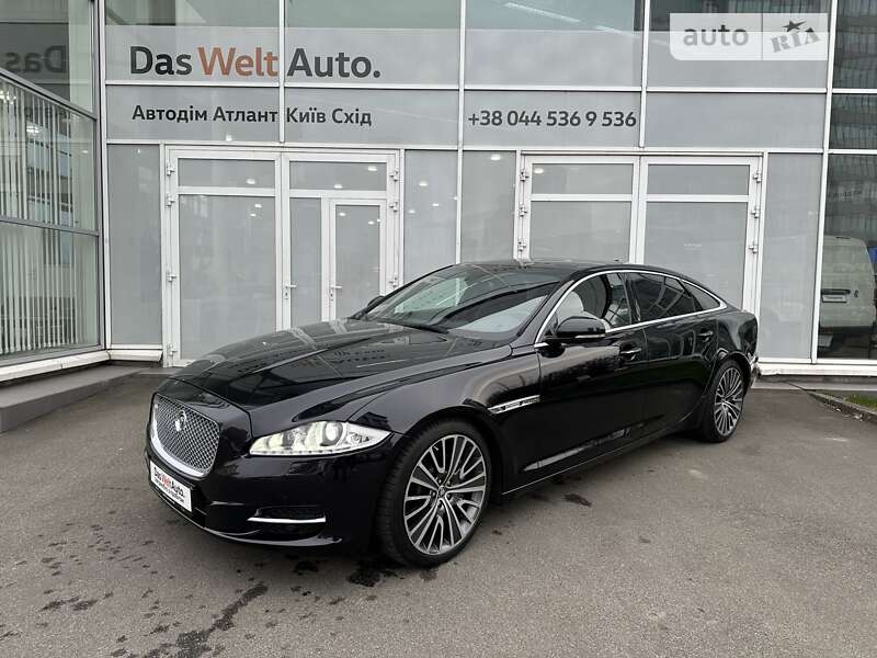 Jaguar Xj (2013)