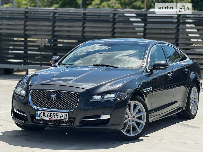 Jaguar Xj (2016)