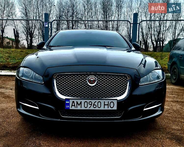 Jaguar Xj (2014)