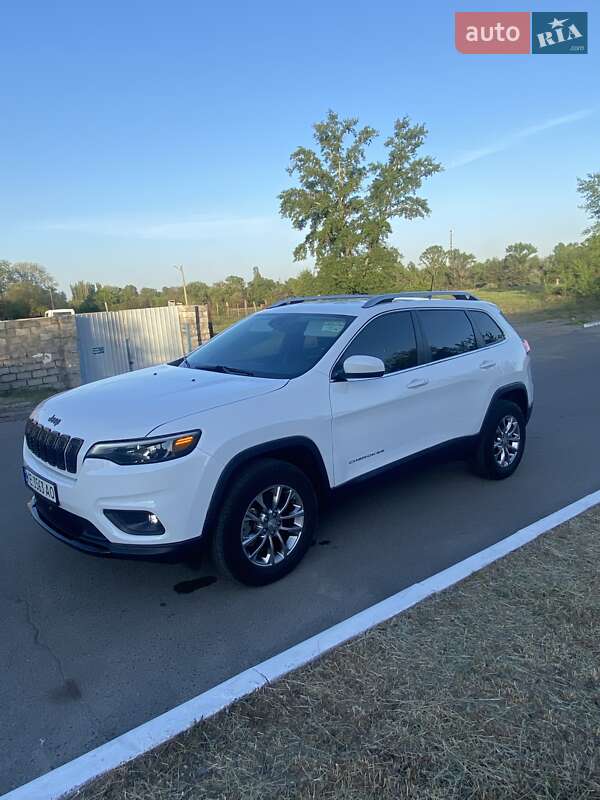 Jeep Cherokee (2020)