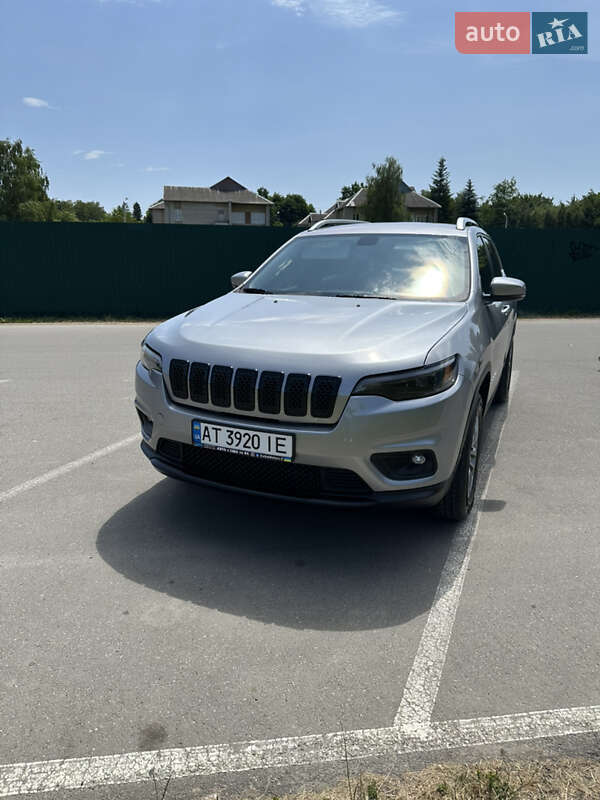 Jeep Cherokee (2018)