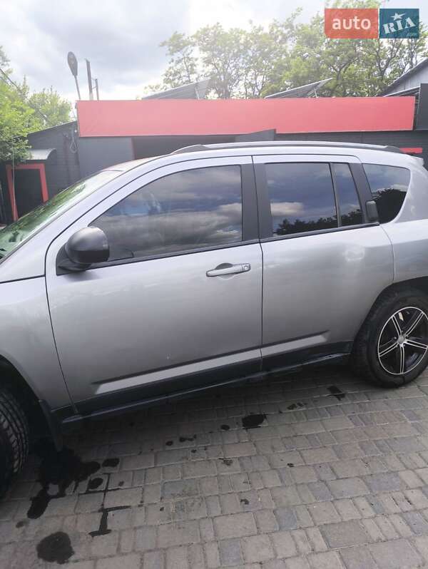 Jeep Compass (2016)