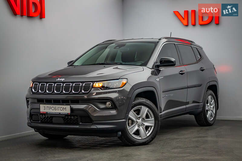 Jeep Compass (2022)