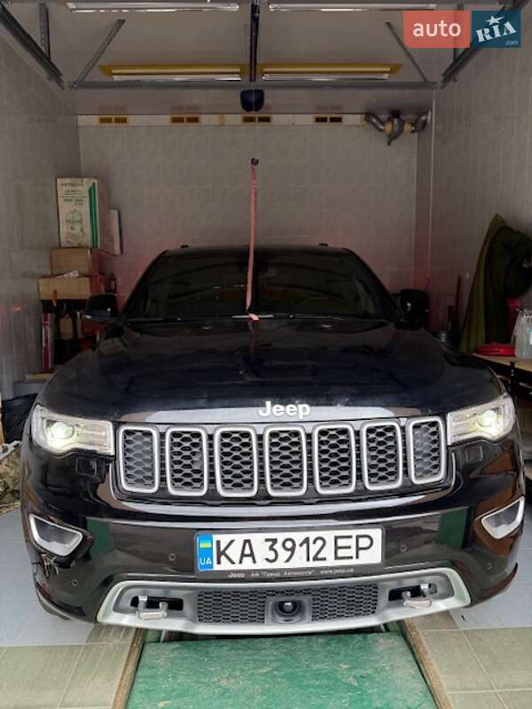 Jeep Grand cherokee (2021)