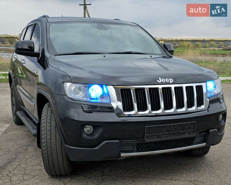 Jeep Grand cherokee (2011)