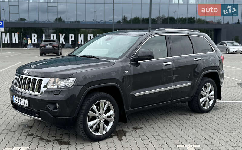 Jeep Grand cherokee (2011)