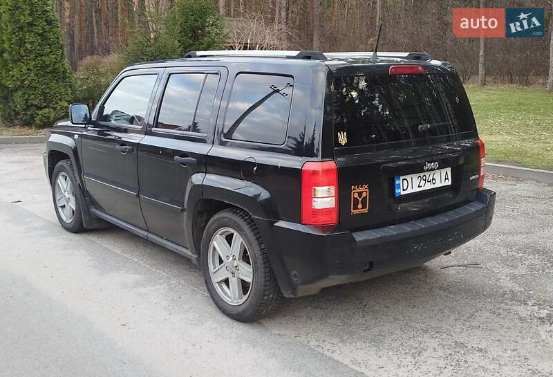 Jeep Patriot (2007)