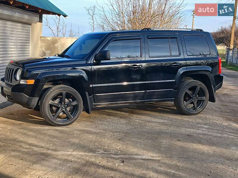 Jeep Patriot (2016)
