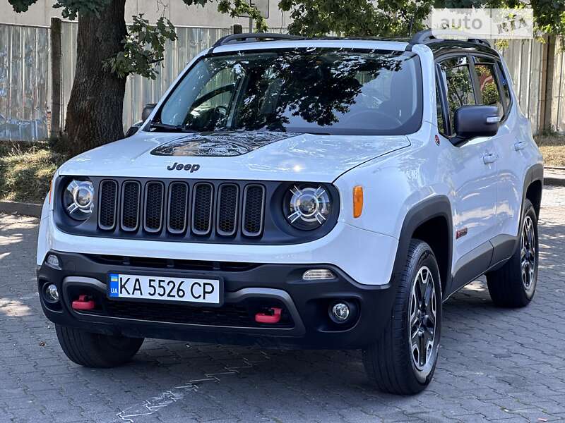 Jeep Renegade (2016)